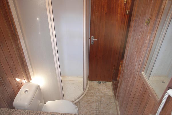 bath with shower cabin in M/S JASMIN